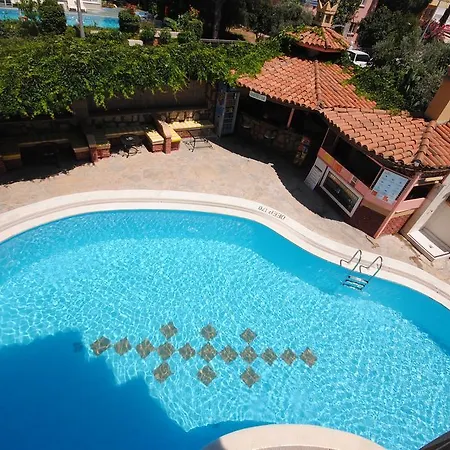 Murat Selcuk Apart Hotel 3*