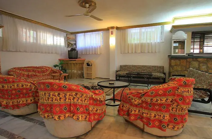 شقة فندقية Murat Selcuk Apart Hotel مرمريس