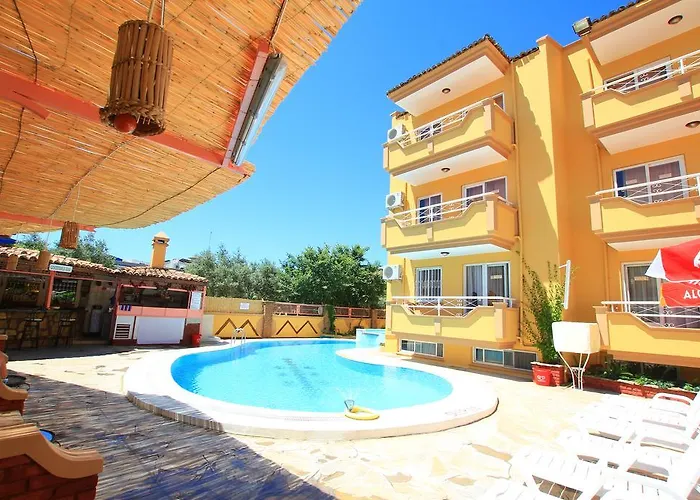 Murat Selcuk Apart Hotel شقة فندقية 3*