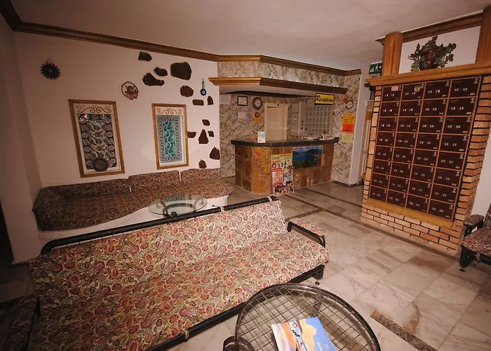 شقة فندقية Murat Selcuk Apart Hotel 3*