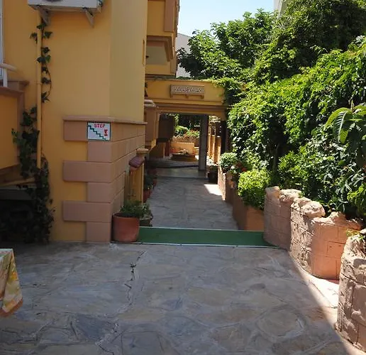 Murat Selcuk Apart Hotel شقة فندقية 3*