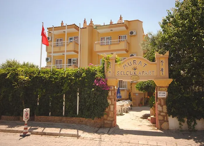 Murat Selcuk Apart Hotel 3* مرمريس